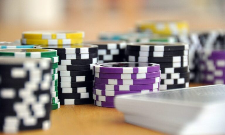 Essential factors that you should know about online gambling