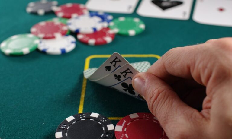 Win More at Online Casinos With These Tips