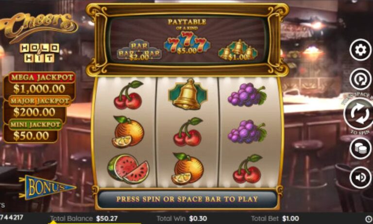 How do slot paytables help you determine your winning potential?